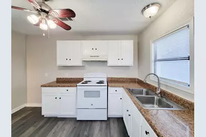 4817 Lawndale Street, La Marque, TX 77568 - Photo 10