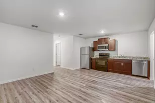 5626 Simsdale St, Houston, TX 77033 - Photo 2
