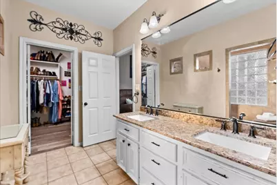 2320 Terrace Drive, Baytown, TX 77521 - Photo 24