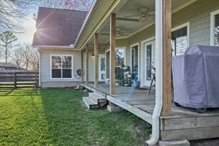 2320 Terrace Dr, Baytown, TX 77521 - Photo 36