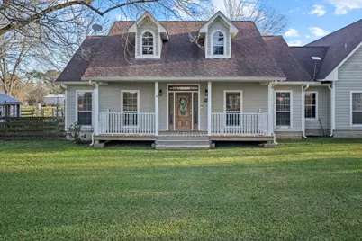 2320 Terrace Drive, Baytown, TX 77521 - Photo 2