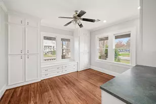 334 E 24th St, Houston, TX 77008 - Photo 12