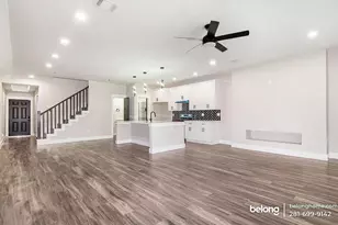 8119 Venus St, Houston, TX 77088 - Photo 6