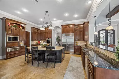 6218 Majestic Hill Drive, Kingwood, TX 77345 - Photo 10
