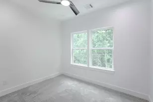 7903 Sunnyhill St, Houston, TX 77088 - Photo 30