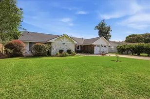 6155 Westgate Dr, Beaumont, TX 77706 - Photo 2