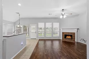 28547 Connordale Ln, Spring, TX 77386 - Photo 4