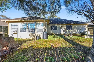2914 Overland Trail, Dickinson, TX 77539 - Photo 16