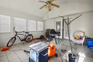 2914 Overland Trail, Dickinson, TX 77539 - Photo 14