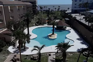 9520 Seawall Blvd, Galveston, TX 77554 - Photo 12