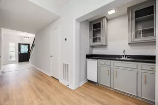 1746 S Gessner Rd, Houston, TX 77063 - Photo 20