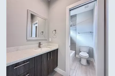 8404 Safeguard Street, Houston, TX 77051 - Photo 20