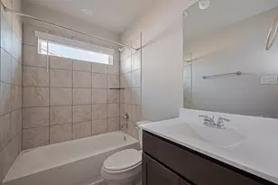 5827 Capri Frst Dr, Katy, TX 77493 - Photo 16