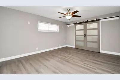 901 N Jones Street, Baytown, TX 77520 - Photo 18