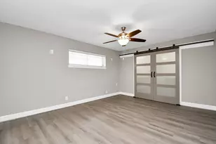 901 N Jones St, Baytown, TX 77520 - Photo 18