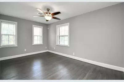 901 N Jones Street, Baytown, TX 77520 - Photo 28
