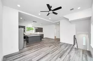 2709 Dennis St, Houston, TX 77004 - Photo 14
