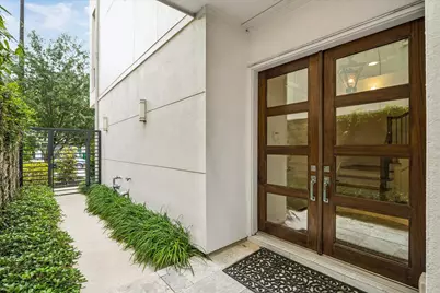 1526 Vermont Street, Houston, TX 77006 - Photo 4