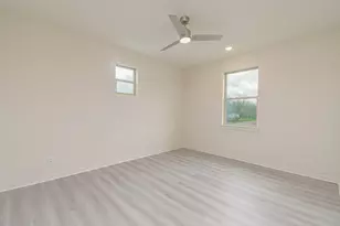 316 6th St, Rosenberg, TX 77471 - Photo 22