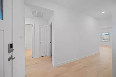 31134 Winchester Falls Court, Fulshear, TX 77423 - Photo 6