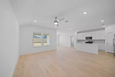 31134 Winchester Falls Court, Fulshear, TX 77423 - Photo 22