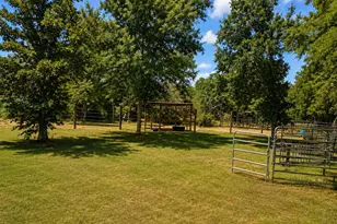3213 Bob Mathews St, Bedias, TX 77831 - Photo 6