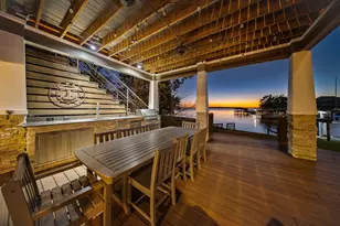 224 Oak Crest Dr, Livingston, TX 77351 - Photo 2