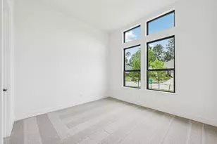 16127 Rustling Woods Rd, Conroe, TX 77302 - Photo 8