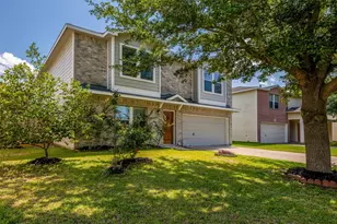 19827 Rustic Lake Ln Ln, Cypress, TX 77433 - Photo 4
