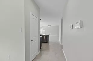 10146 Shagbark Hickory Ct, Tomball, TX 77375 - Photo 6