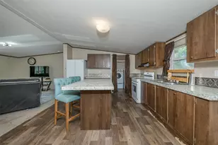 604 Sanders Ln, Franklin, TX 77856 - Photo 4