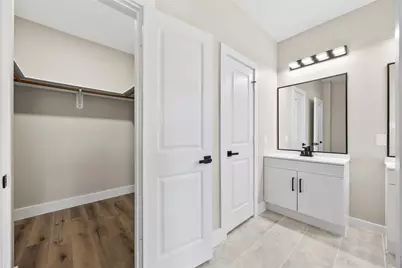 5949 Collingsworth Street, Houston, TX 77026 - Photo 28