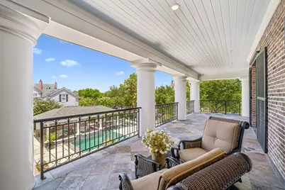 2 Georgian Row, The Woodlands, TX 77380 - Photo 32