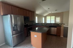 19219 Fisher Ridge Ln, Tomball, TX 77377 - Photo 2
