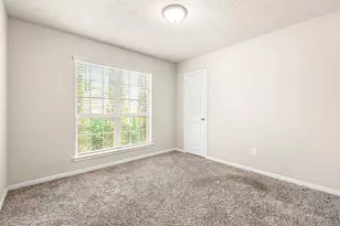 14370 S S Summerchase Circle, Willis, TX 77318 - Photo 16