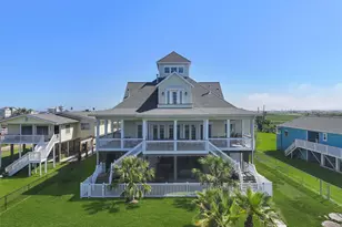 1243 Pilot Ln, Galveston, TX 77554 - Photo 2