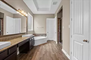 1514 Noble Way Ct, League City, TX 77573 - Photo 16