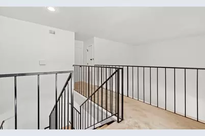 1115 Augusta Drive #26, Houston, TX 77057 - Photo 16