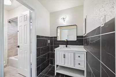 2503 Hodges Bend Circle, Sugar Land, TX 77479 - Photo 18