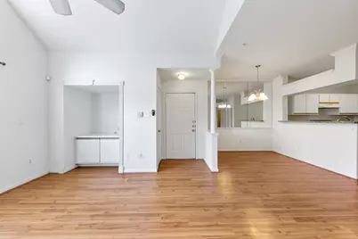 1330 Old Spanish Trail #8304, Houston, TX 77054 - Photo 4