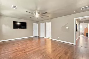 746 12th St, Dickinson, TX 77539 - Photo 26