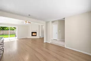 18607 Hiddenbay Way, Spring, TX 77379 - Photo 8
