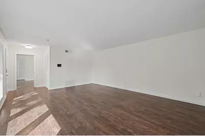 8 Hanover Lane, Panorama Village, TX 77304 - Photo 10