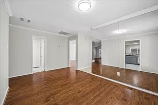 727 Bunker Hill Rd, Houston, TX 77024 - Photo 10