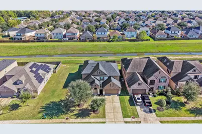 17922 Silver Bend Drive, Humble, TX 77346 - Photo 2