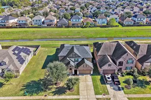 17922 Silver Bend Dr, Humble, TX 77346 - Photo 2