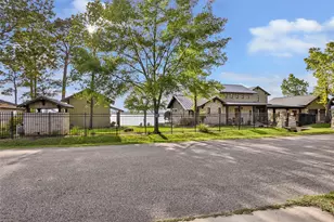 21410 Fox Pup Dr, Crosby, TX 77532 - Photo 2