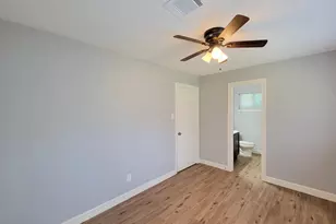 6109 Arthington St, Houston, TX 77053 - Photo 28