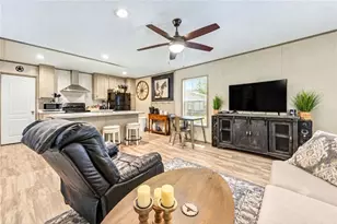 225 County Rd 3294, Cleveland, TX 77327 - Photo 14
