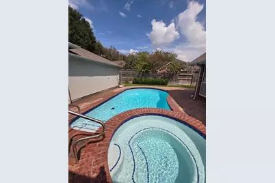 4331 Evergreen Elm Ct Court, Houston, TX 77059 - Photo 4